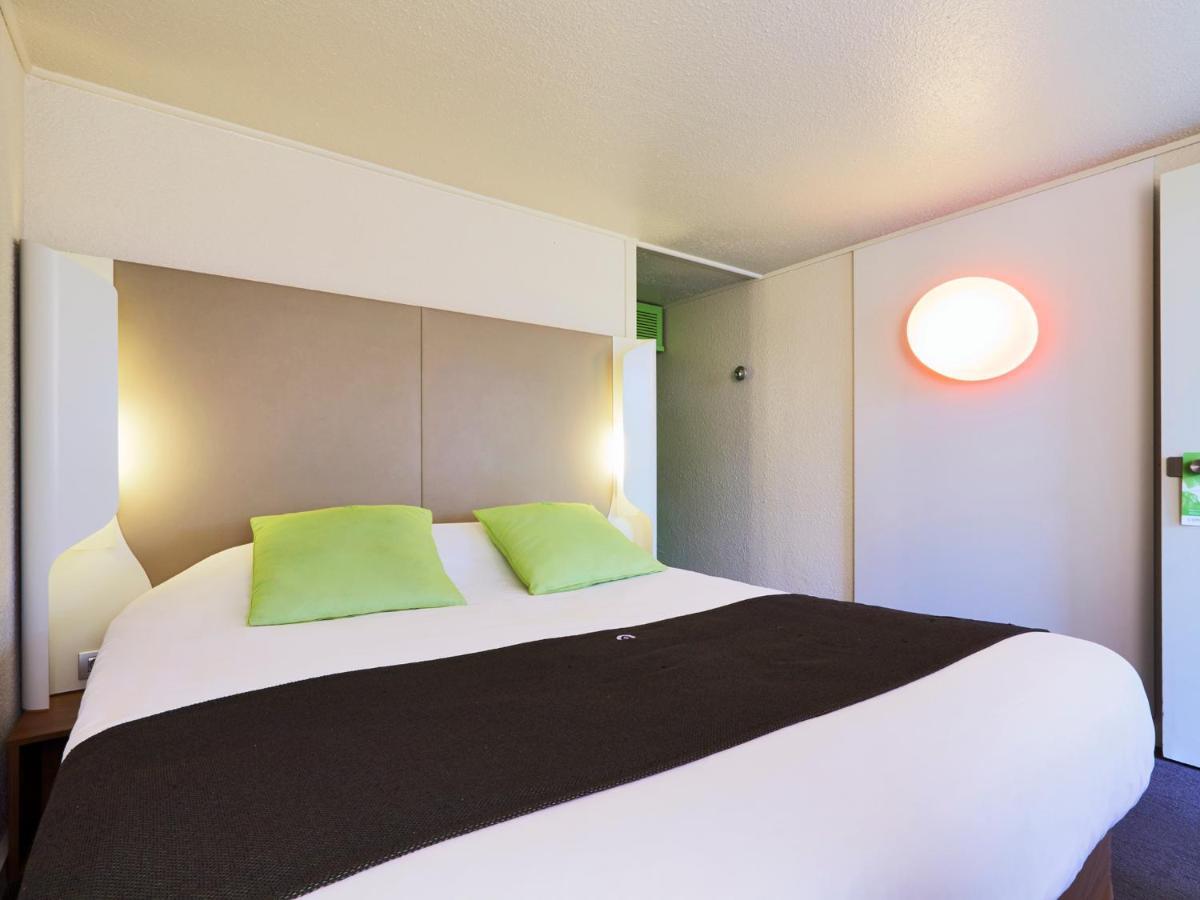 Campanile Saint-Etienne Est- Saint-Chamond Hotel Bagian luar foto